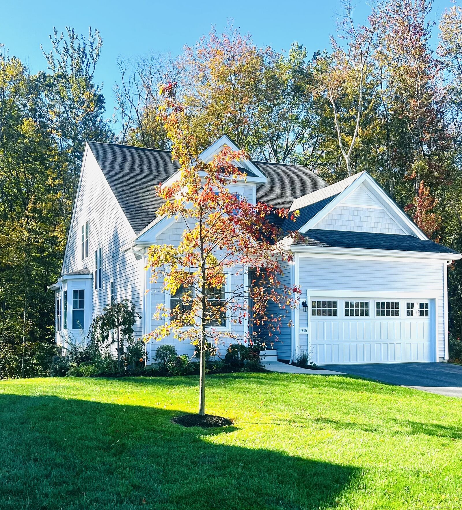 Property Photo: 945 Mackenzie Lane 945 CT 06478