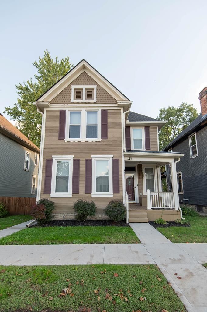 Property Photo: 146 7th St OH 45601