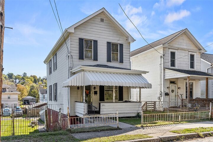 Property Photo: 241 W State St PA 15071