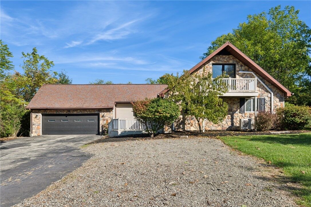 Property Photo:  1185 Murray Ave  PA 15638 