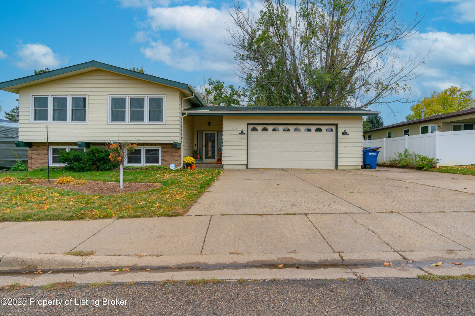 Property Photo: 1151 13th Street W ND 58601