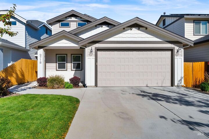 9718 W Macaw Street  Boise ID 83704 photo