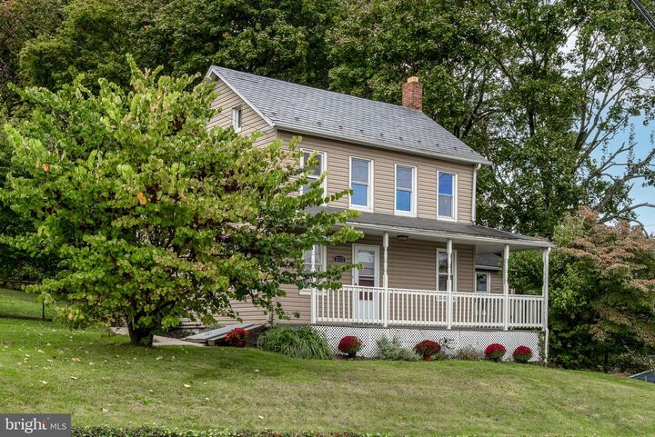 2372 Mount Zion Road  York PA 17406 photo
