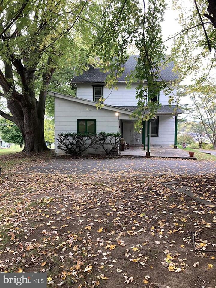 Property Photo:  13740 Lower Edgemont Road  PA 17268 