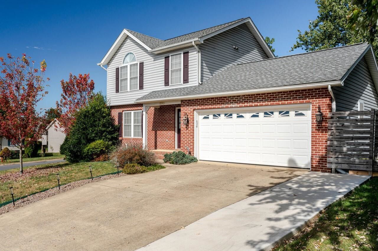 Property Photo:  1580 Shenstone Dr  VA 22802 