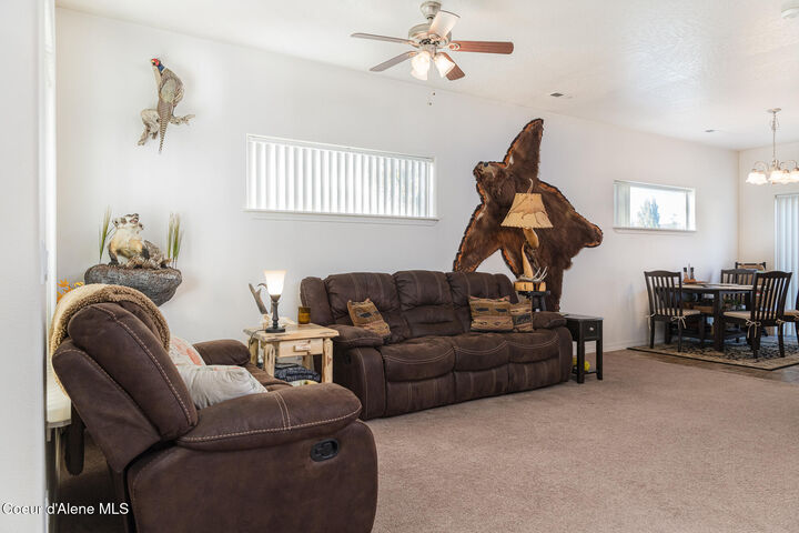 Property Photo: 7878 N Leverett Ct ID 83815