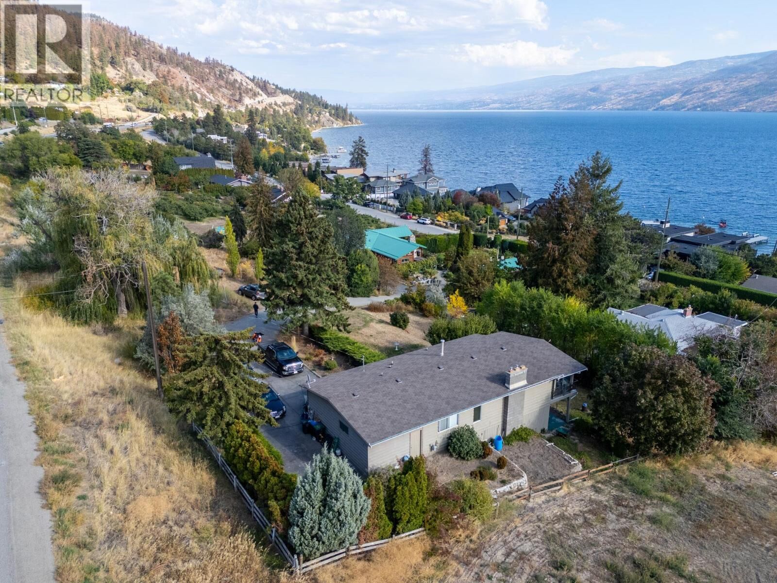 Property Photo: 5284 Tailyour Lane BC V0H 1X1