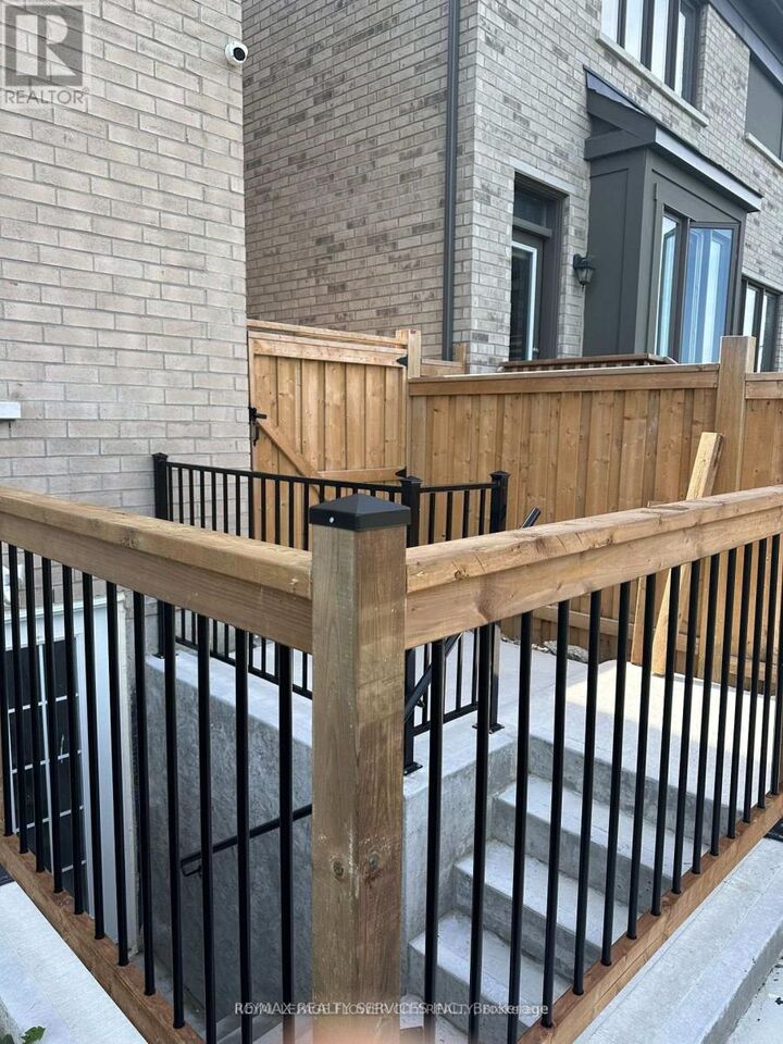 Property Photo:  21 Divers Road Bsmt  ON L7A 5C8 