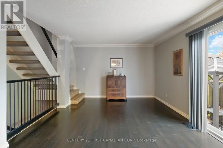 Property Photo: 120 Centre Street 85 ON N6J 4X4