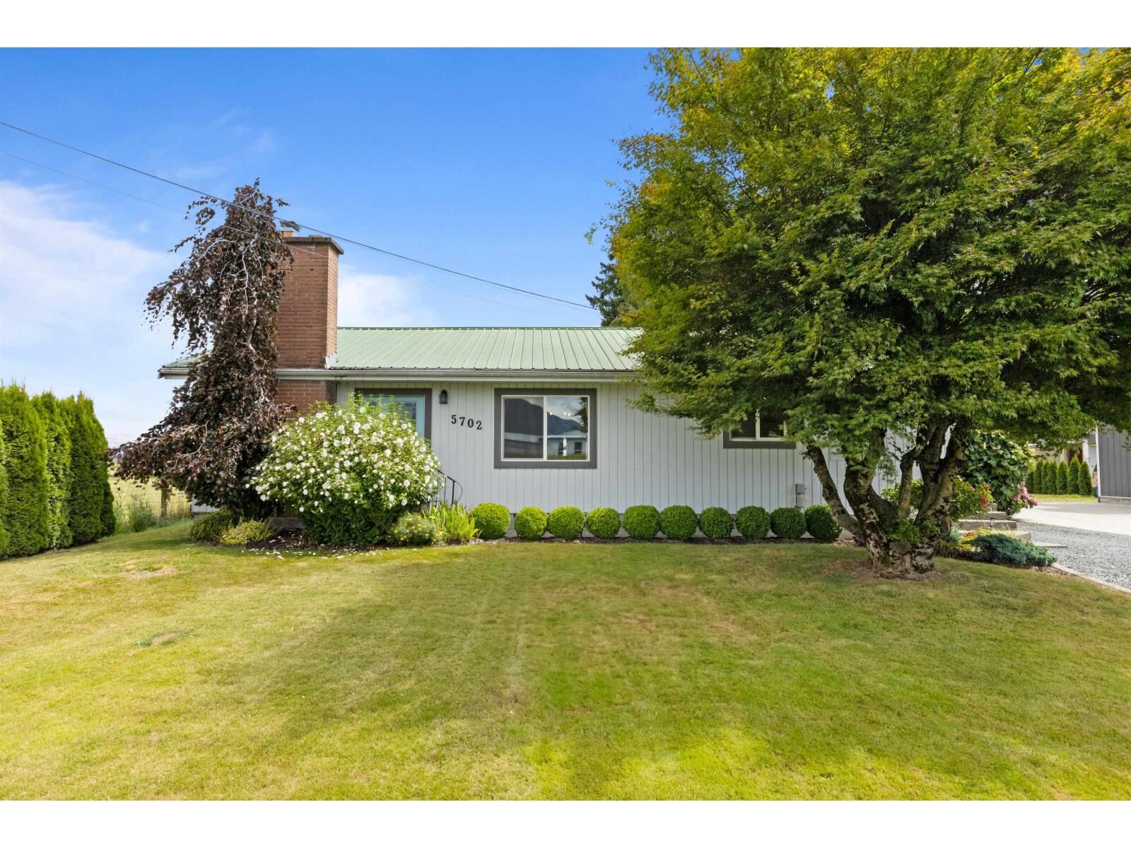 Property Photo: 5702 Sumas Prairie Road BC V2R 4N6