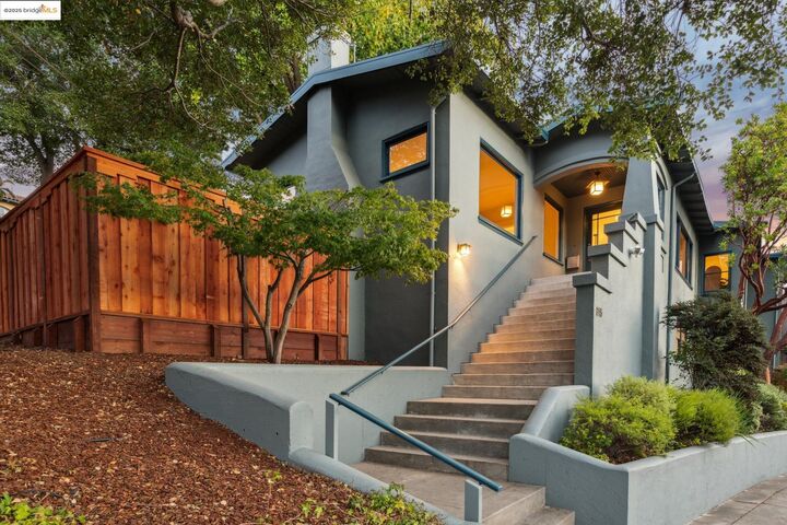 Property Photo: 815 Spruce St CA 94707