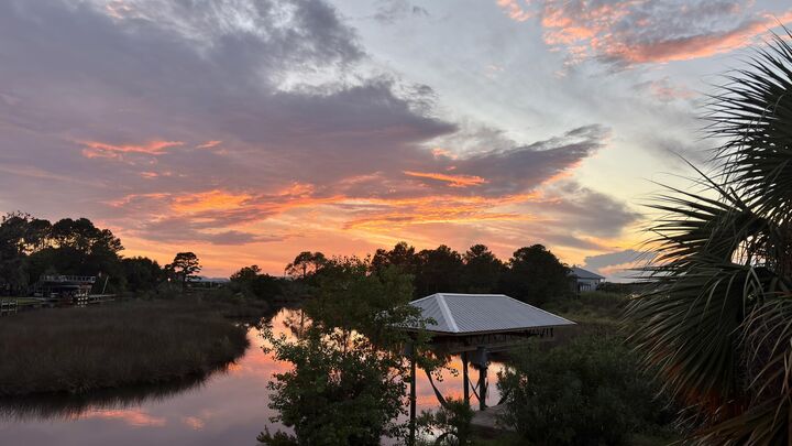 Property Photo: 284 Grove Lane FL 32439