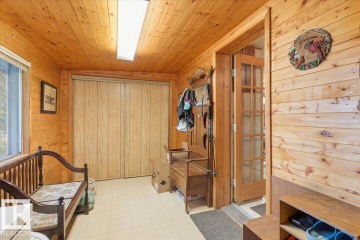 Property Photo:  47308 Rge Rd 22  AB T0C 2V0 