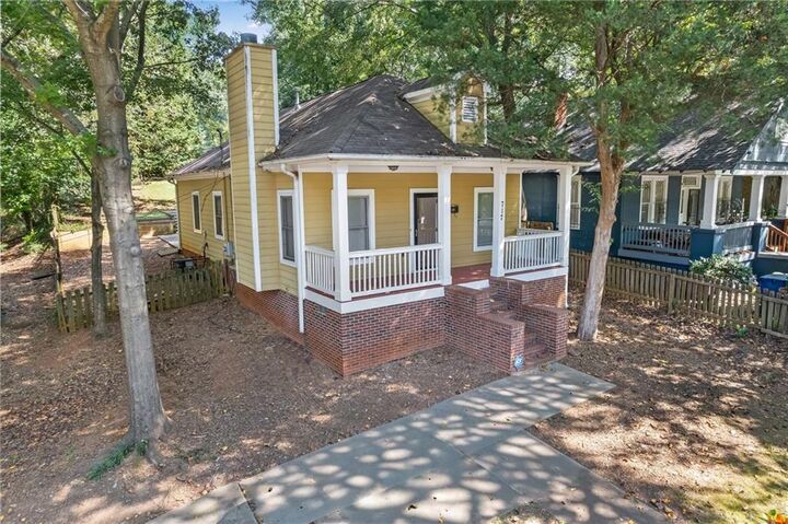 717 Dill Avenue SW  Atlanta GA 30310 photo