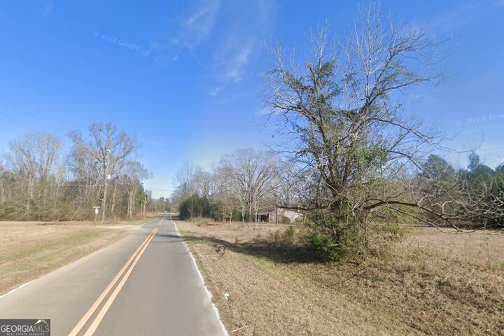 Property Photo: 239 Canton Road GA 31017