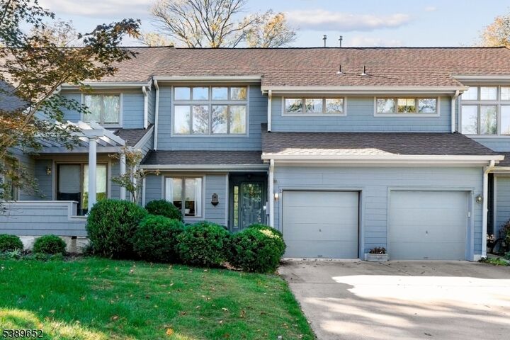 Property Photo: 2 Waterford Ct NJ 08530