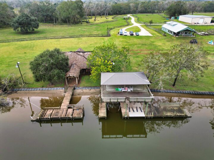 Property Photo: 3559 Fm 521 Road TX 77422