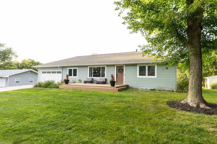 3868 Martin Ln NE  Iowa City IA 52240 photo