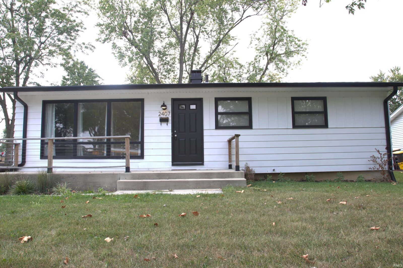 Property Photo:  2407 Sherborne Boulevard  IN 46805 