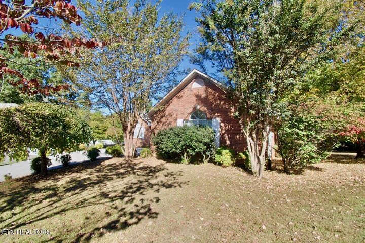 Property Photo: 114 Green Briar Circle TN 37803