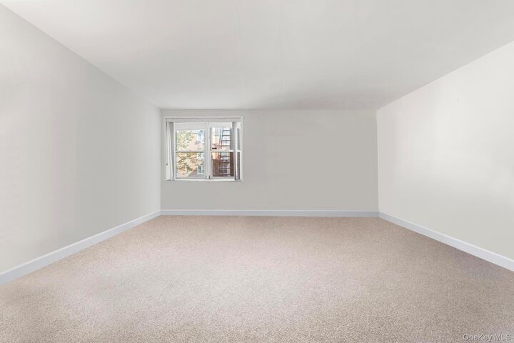 Property Photo: 1 Sadore Lane 5Z NY 10710
