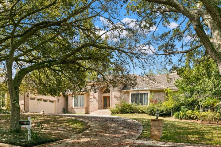 Property Photo: 3498 Shoreline Circle FL 34684