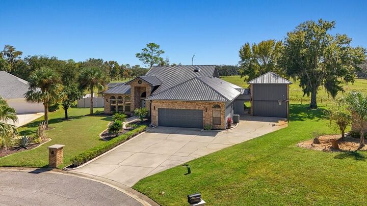 Photo de la propriété: 1948 Spruce Creek Landing FL 32128