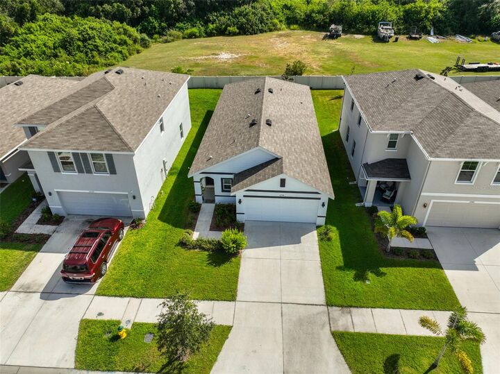 Property Photo: 12136 Lily Magnolia Lane FL 33569