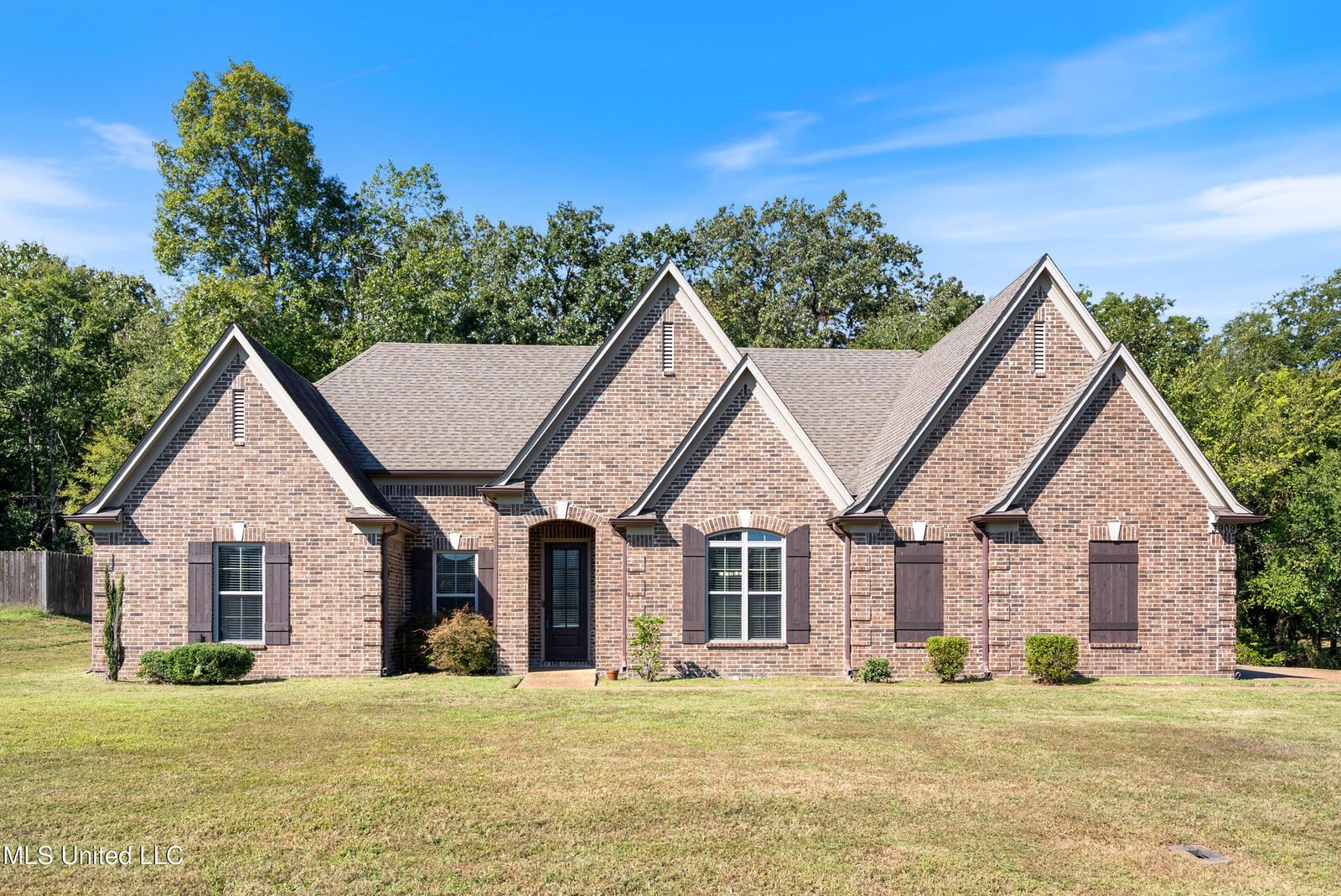 Property Photo:  3909 Glenda Gail Street  MS 38672 