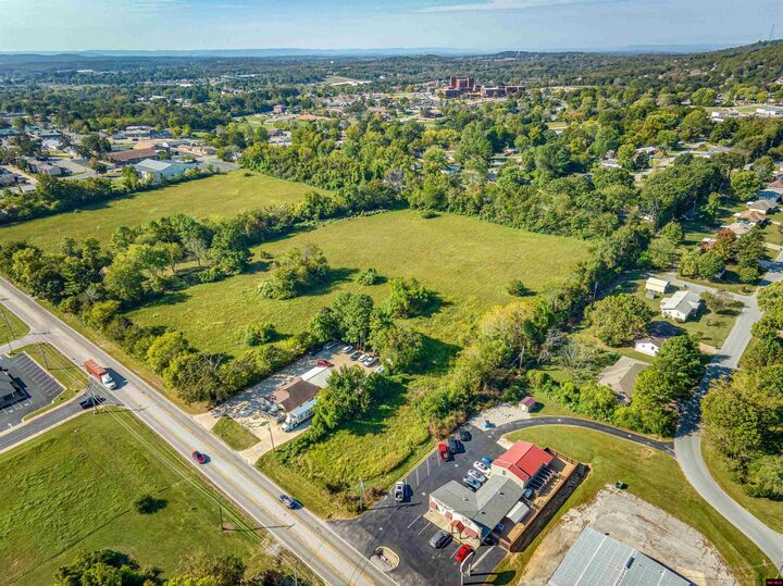 Property Photo:  380 Hwy 201 North  AR 72653 