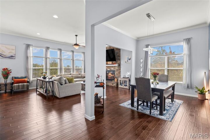Property Photo: 2300 Chemin Avenue MO 63301