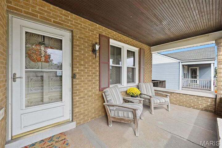 Property Photo:  2621 Grand Avenue  IL 62040 