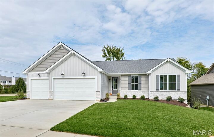 Property Photo: 101 Peine Valley Ct. MO 63385