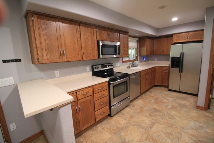 Property Photo: 11 Westfield Circle ND 58701