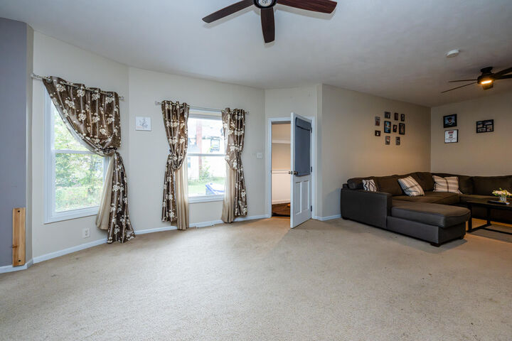 Property Photo: 305 S Main Street MI 49103
