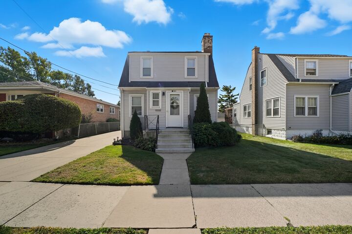 Property Photo:  3043 W 96th Place  IL 60805 