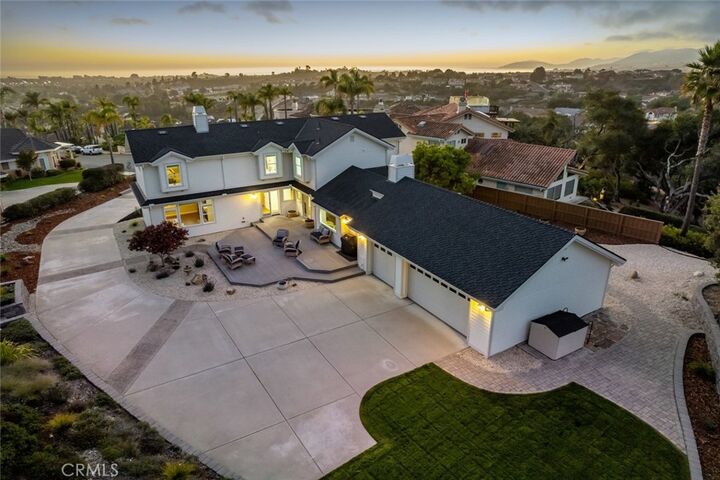 Property Photo:  267 Mercedes Lane  CA 93420 