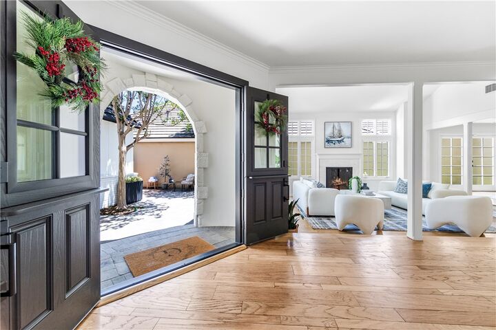 19365 Woodlands Drive  Huntington Beach CA 92648 photo