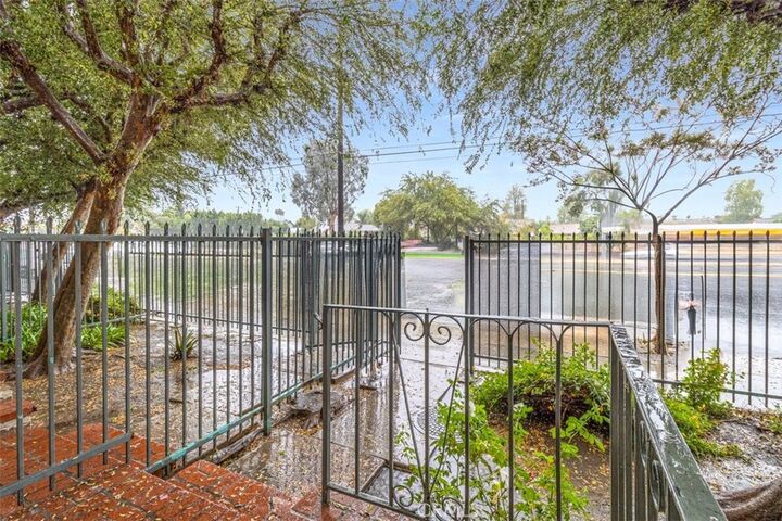 Property Photo:  17041 17041 Roscoe Blvd. #4  CA 91325 