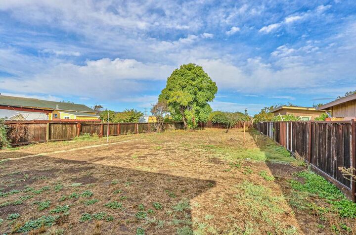 Property Photo:  17 Williams Road  CA 93905 
