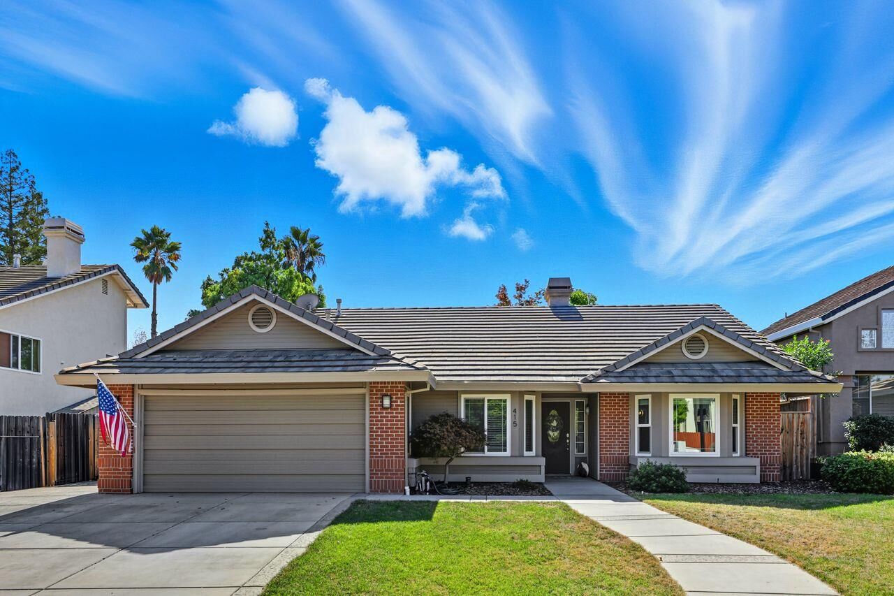 Property Photo: 415 S Lexington Drive CA 95630