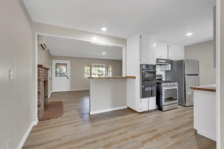 Property Photo: 18956 Siesta Drive CA 95946