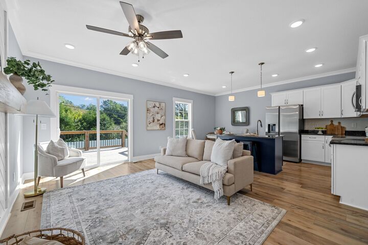 Property Photo:  511 Charleston Cove Way  TN 37043 