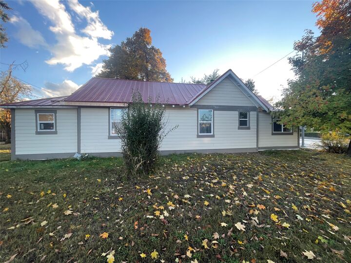 Property Photo:  703 California Avenue  MT 59923 