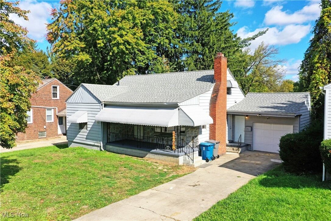 Property Photo:  219 N Maryland Avenue  OH 44509 