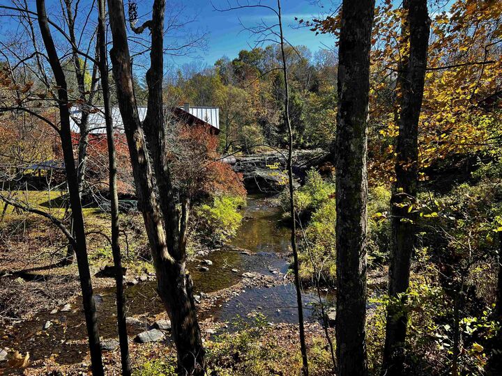 Property Photo:  19 Sinclair Road  VT 05656 