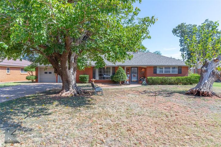 1513 Meadowbrook Drive  Abilene TX 79603 photo