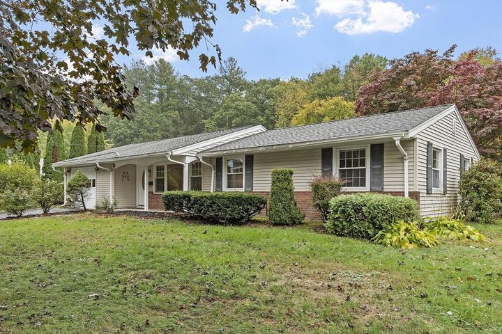 38 Ruthellen Road  Chelmsford MA 01824 photo