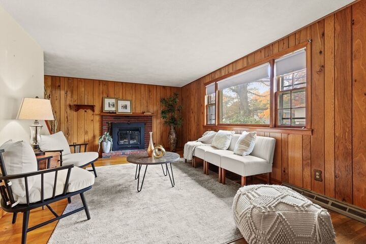 Property Photo: 7 Debra Ln MA 01701