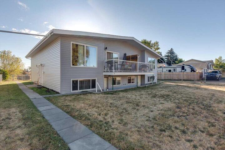 Property Photo: 7 Nyberg Avenue AB T4P 1R5